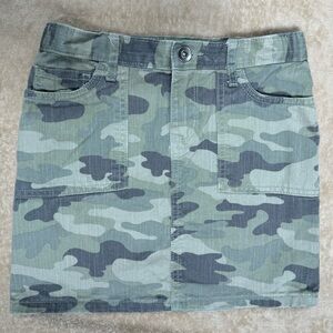 Children’s place skirt